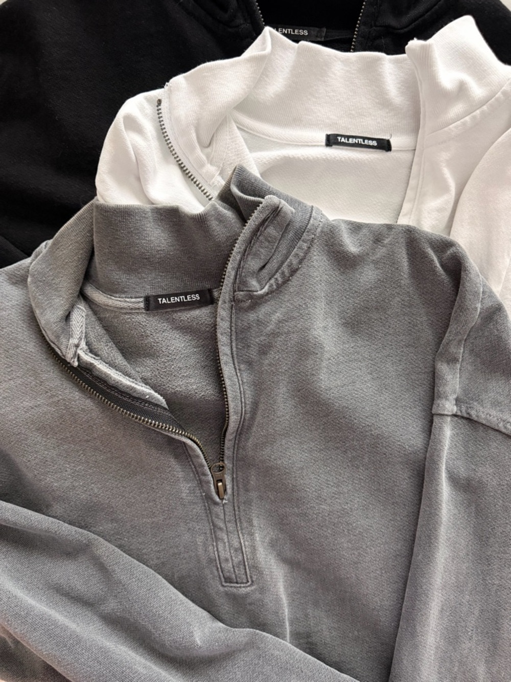 TALENTLESS Women’s Zip-Up Quarter Mockneck Sweater in Gray, White & Black